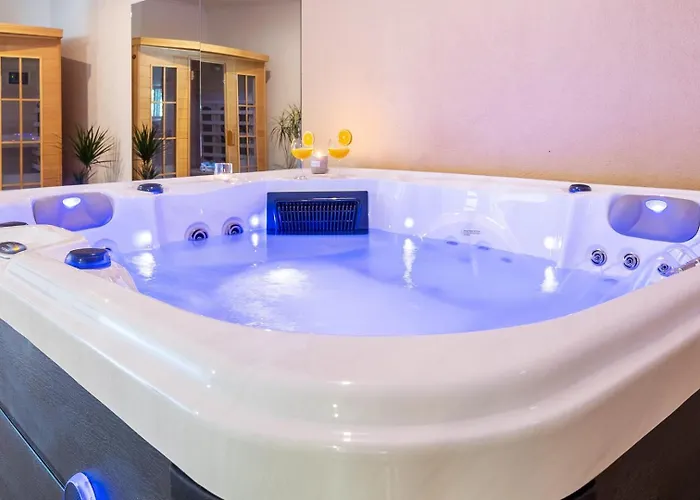 Beautiful Libero With A Pool Jacuzzi Sauna