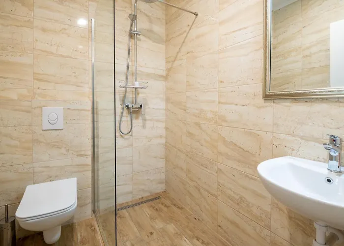 Villa Beautiful Libero With A Pool Jacuzzi Sauna *