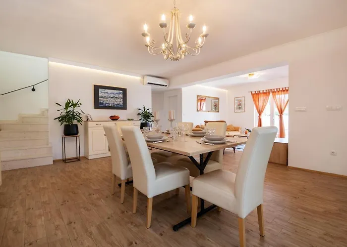 Beautiful Libero With A Pool Jacuzzi Sauna