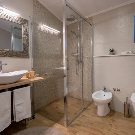 ヴィラ Beautiful Libero With A Pool Jacuzzi Sauna *